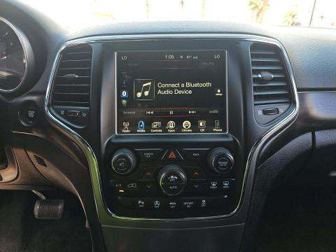 JEEP LAREDO ALTITUDE EDITION - 10