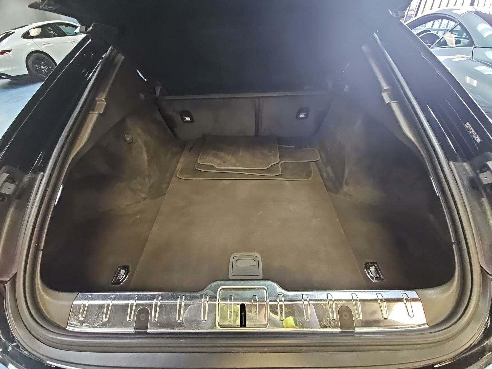 2017 Porsche Panamera Base RWD