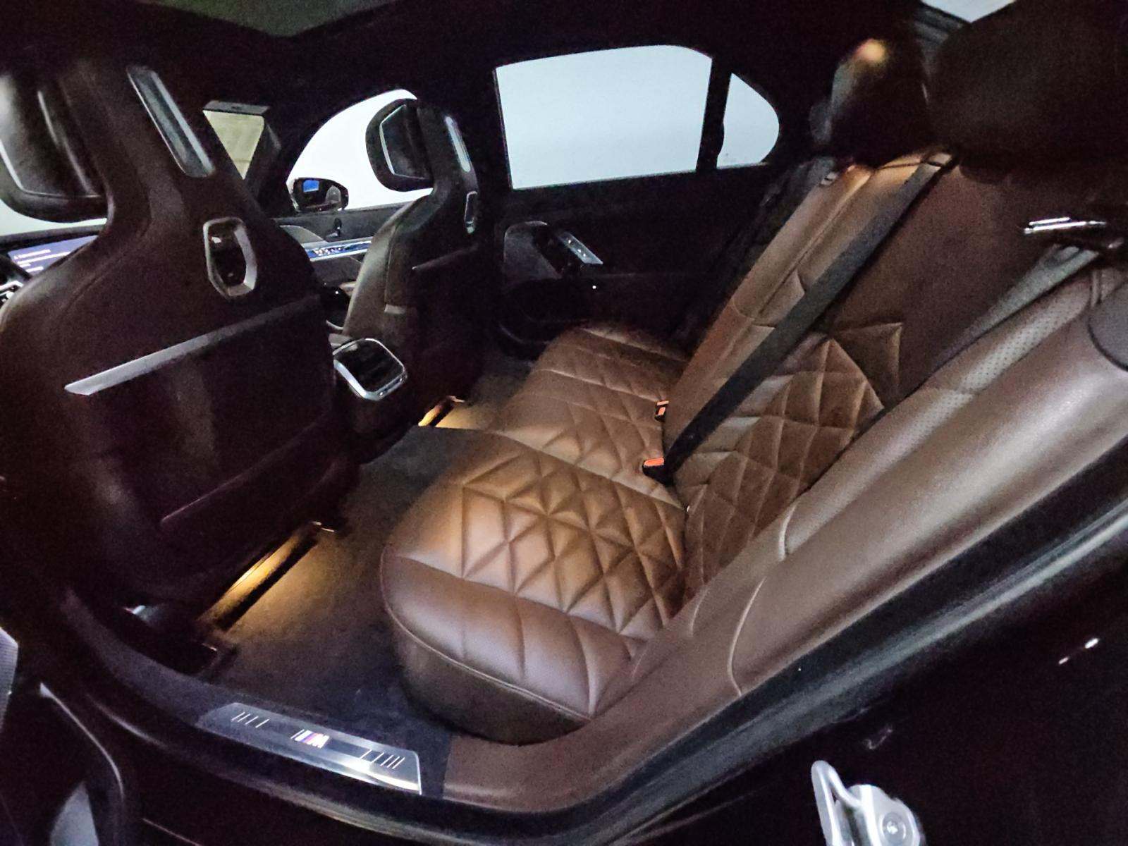 2026 BMW 7 Series 740i xDrive AWD