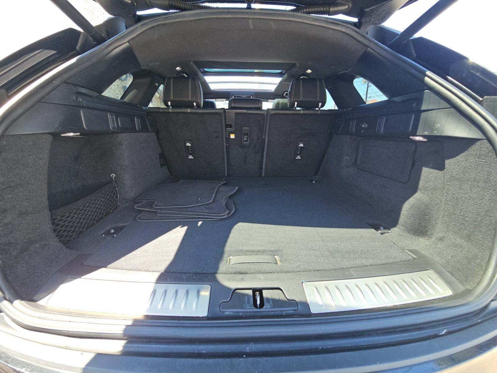 2021 Land Rover Range Rover Velar R-Dynamic S AWD
