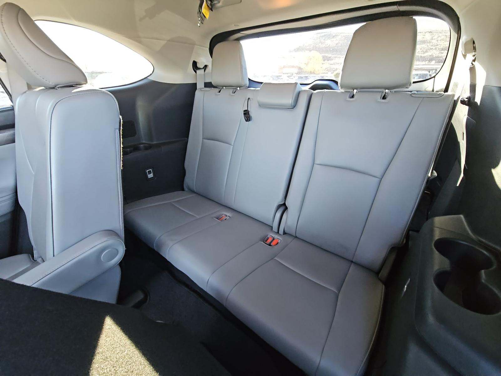 2022 Toyota Highlander Limited FWD