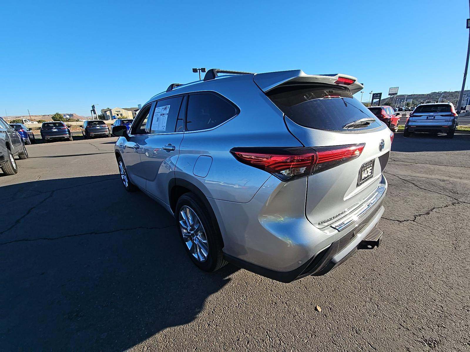 2022 Toyota Highlander Limited FWD