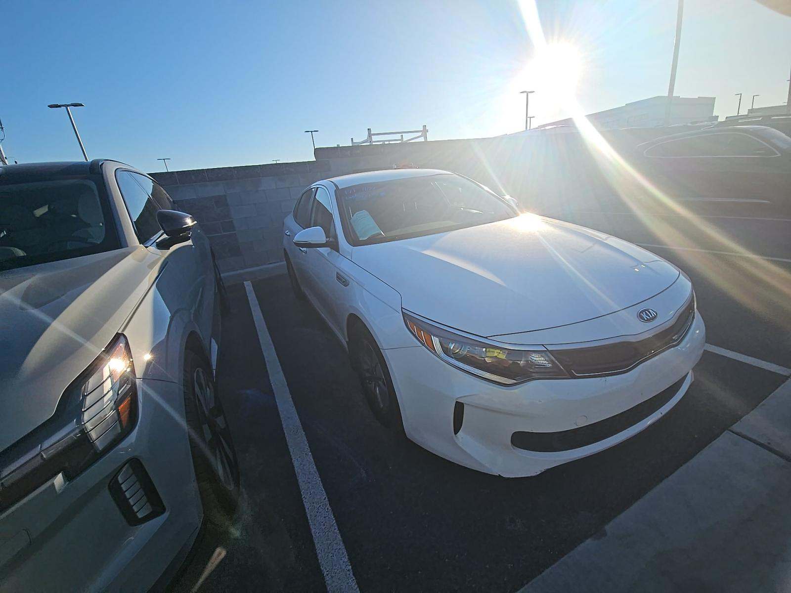 2017 Kia Optima Hybrid FWD