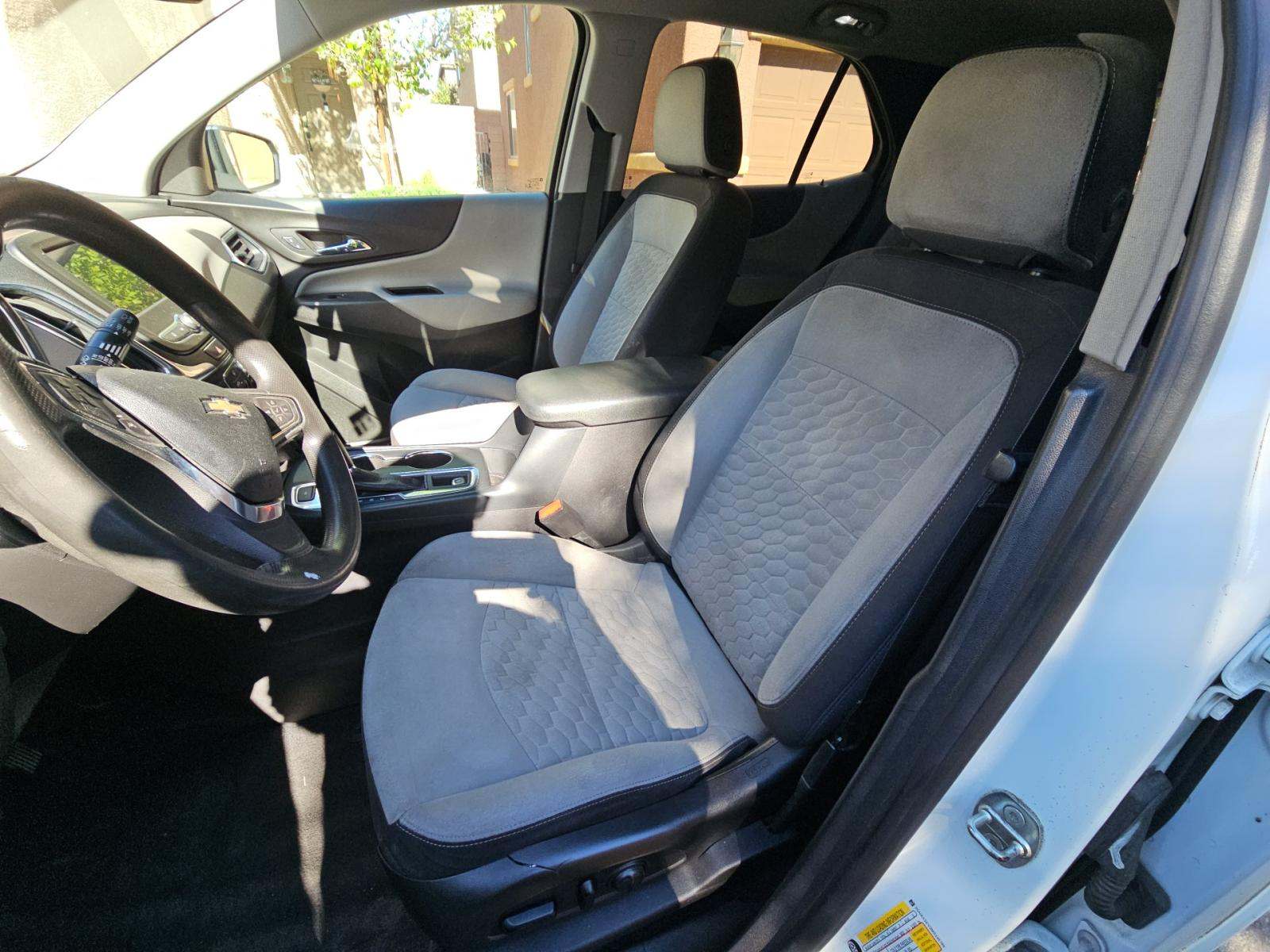 2021 Chevrolet Equinox LS AWD