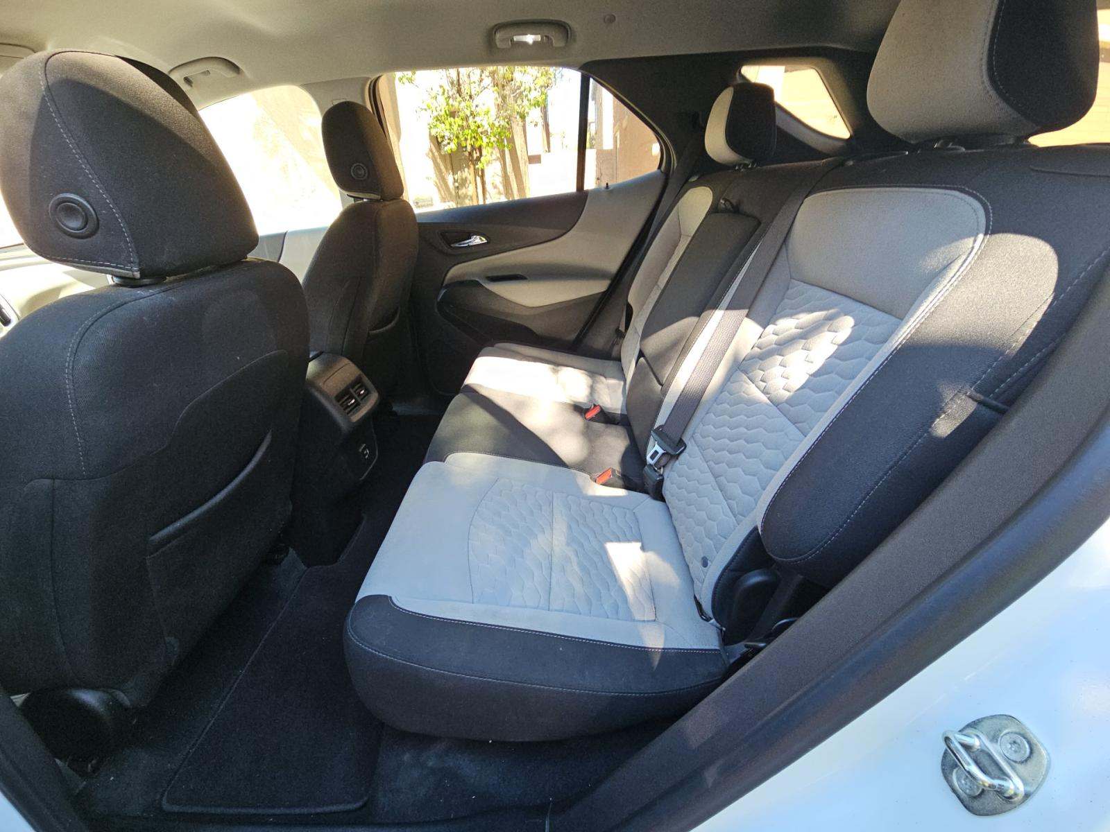 2021 Chevrolet Equinox LS AWD