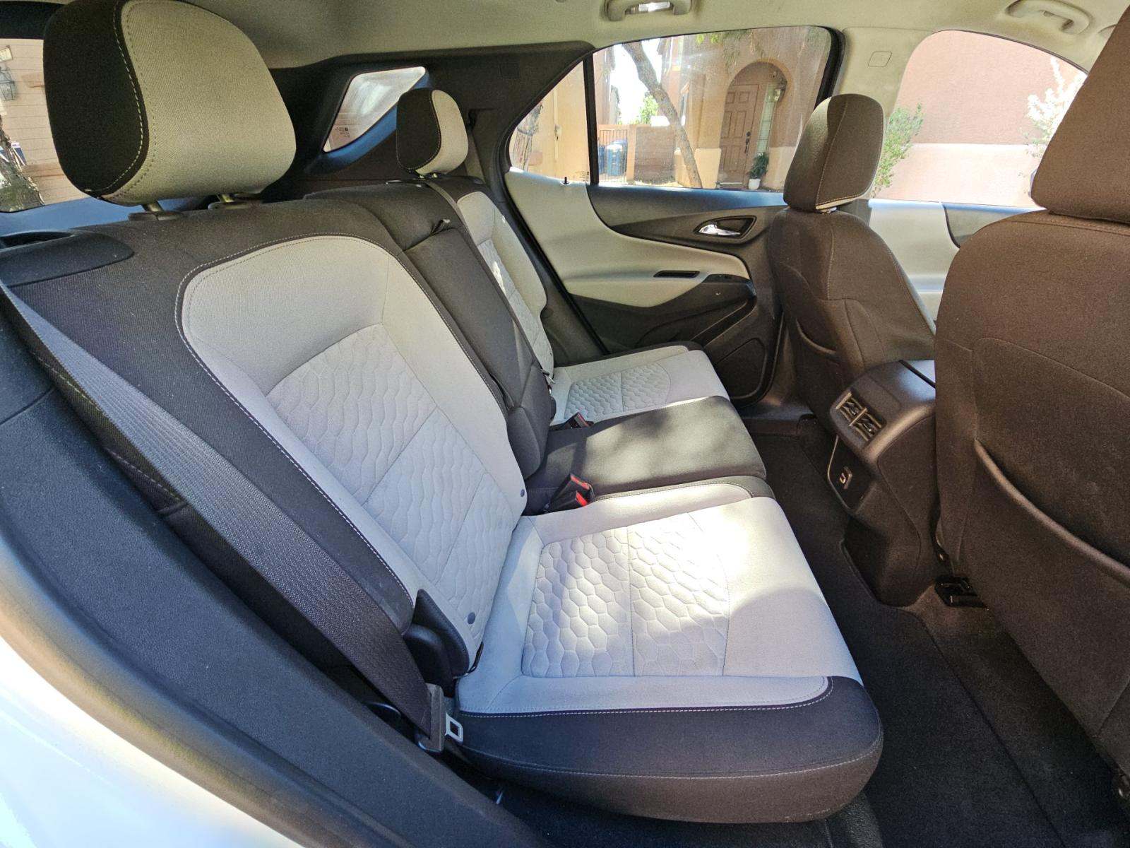 2021 Chevrolet Equinox LS AWD