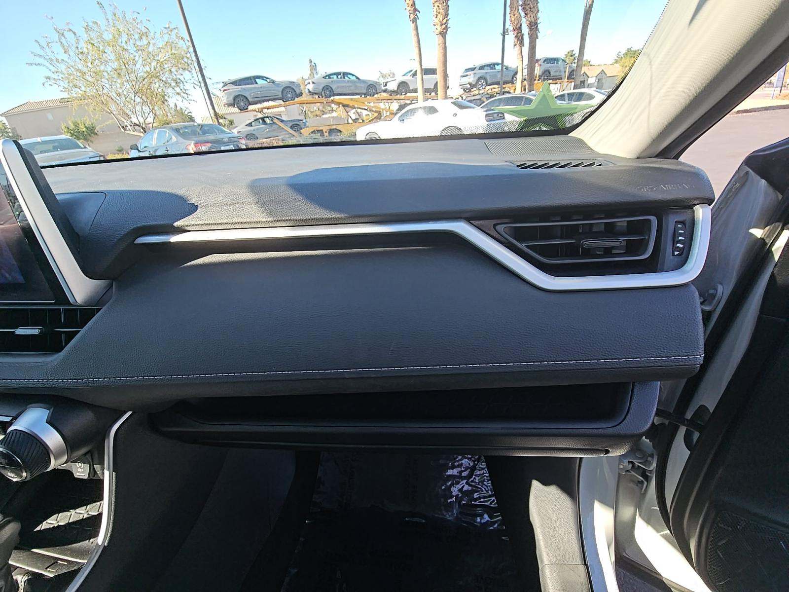 2023 Toyota RAV4 XLE FWD