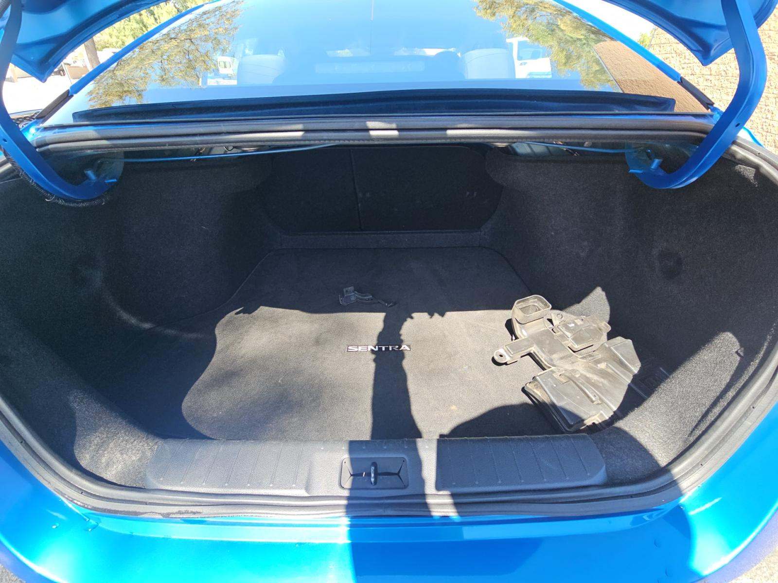 NISSAN SENTRA - 10