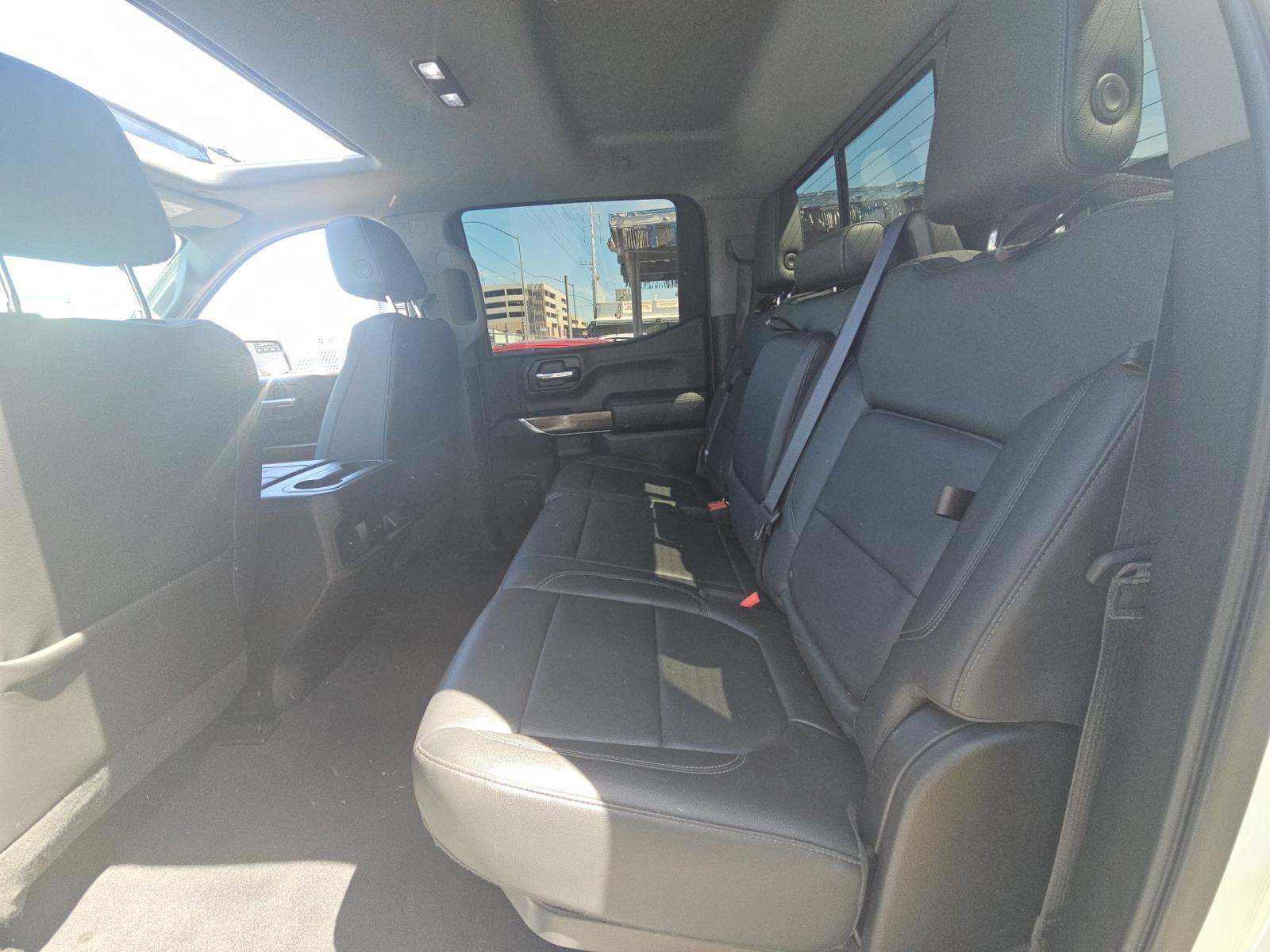 CHEVROLET SILVERADO - 9