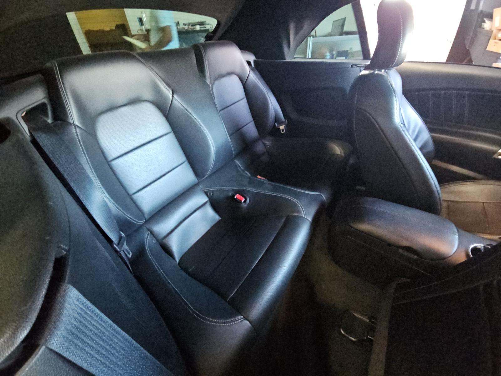 2015 Ford Mustang EcoBoost Premium RWD