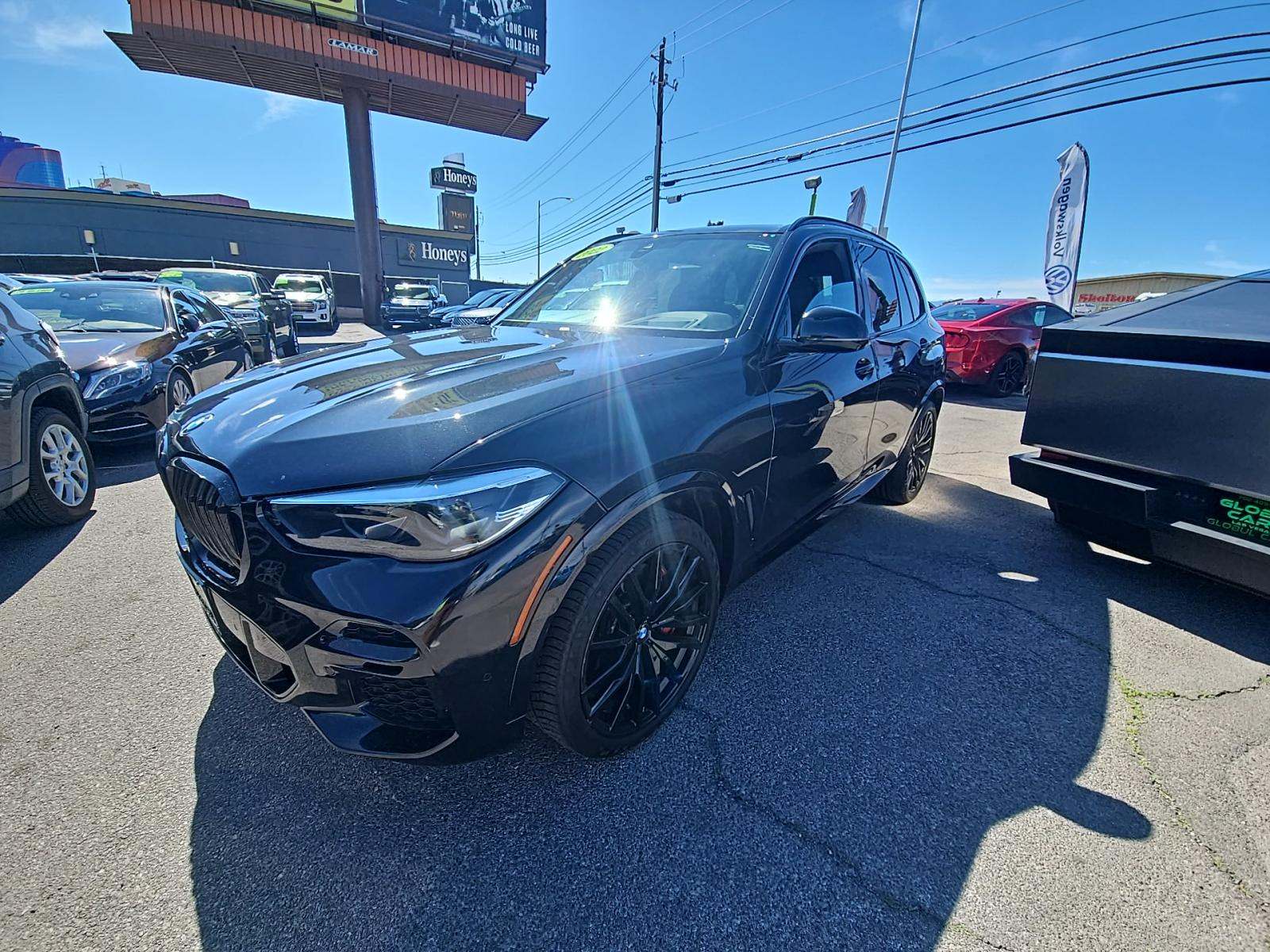 2022 BMW X5 M50i AWD