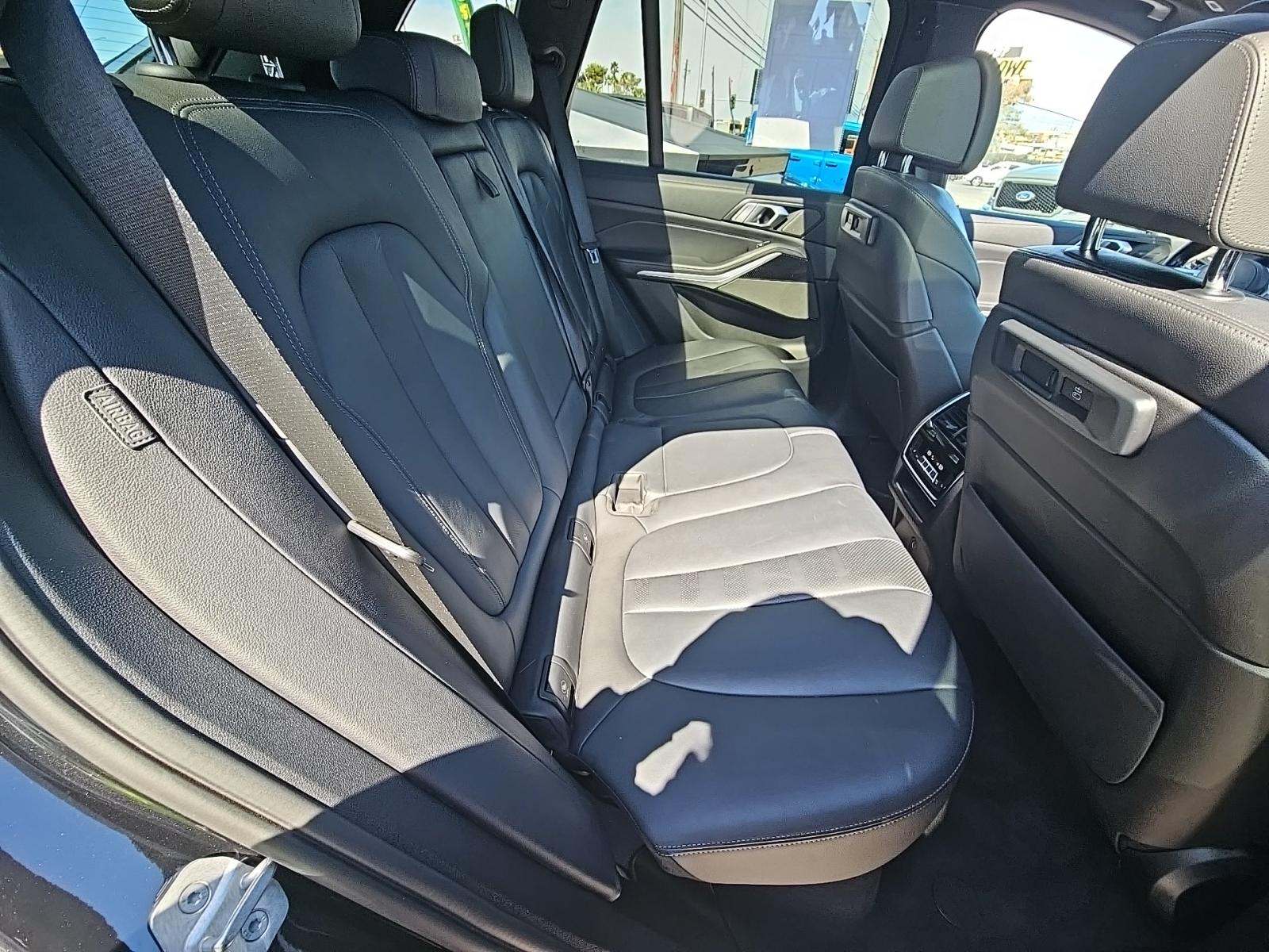 2022 BMW X5 M50i AWD