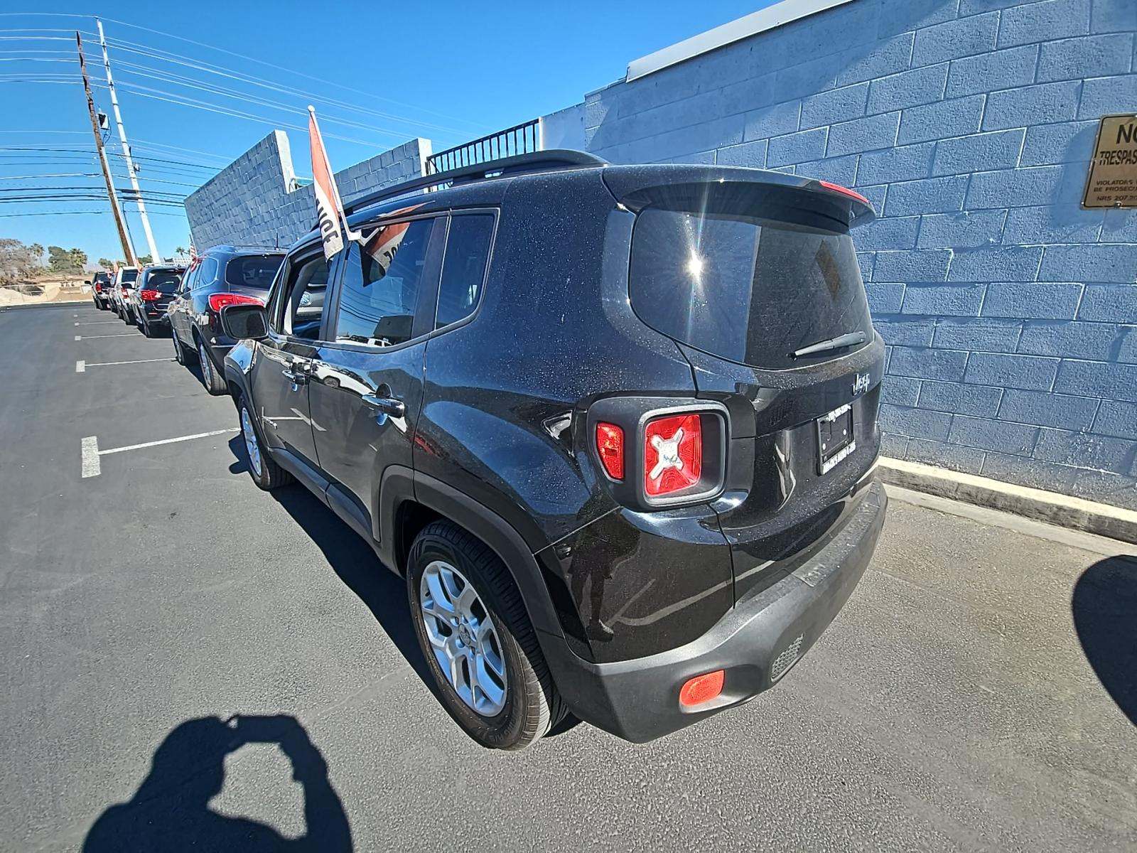 2017 Jeep Renegade Latitude FWD