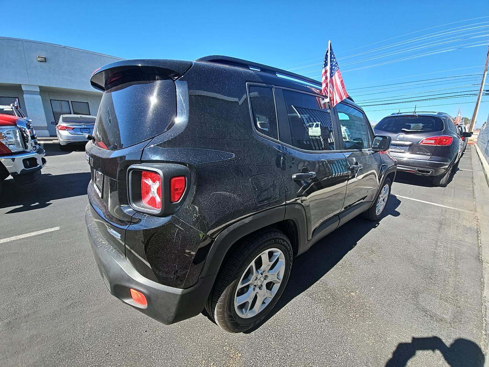 2017 Jeep Renegade Latitude FWD