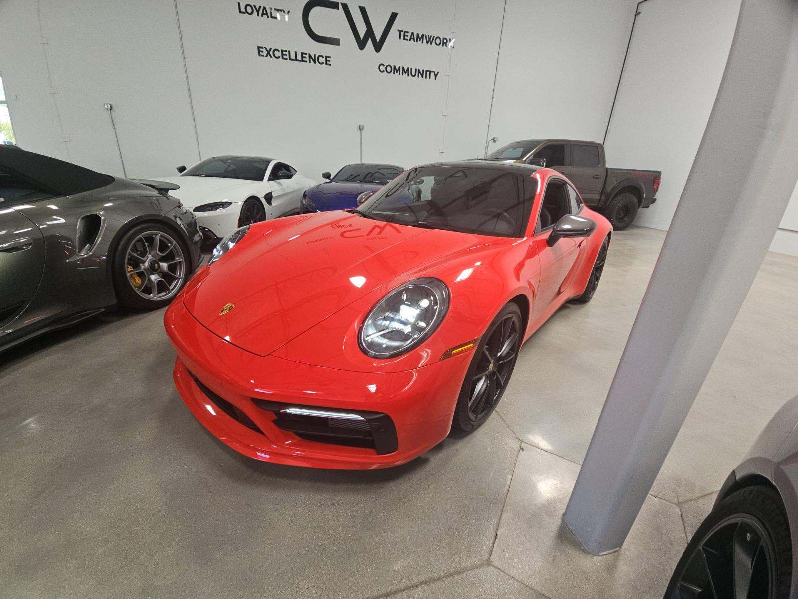 2023 Porsche 911 Carrera T RWD