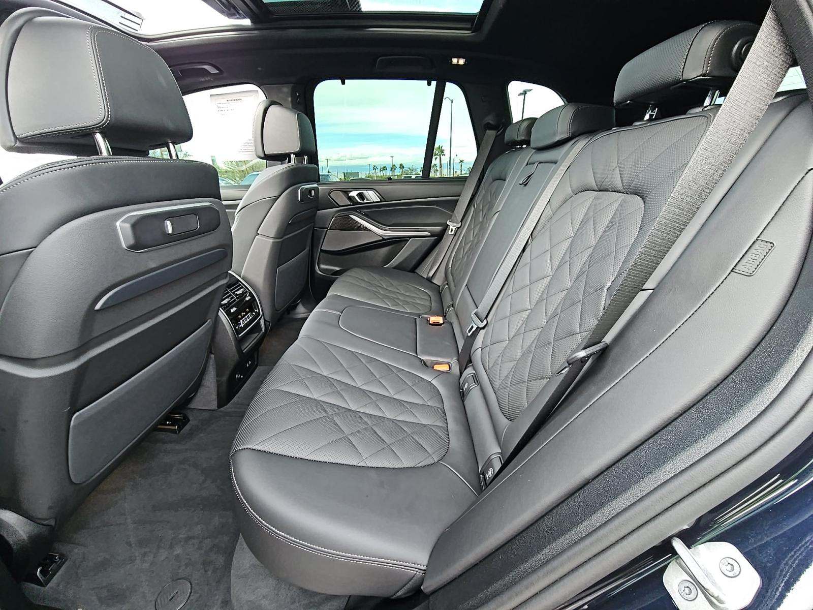 2025 BMW X5 M60i xDrive AWD