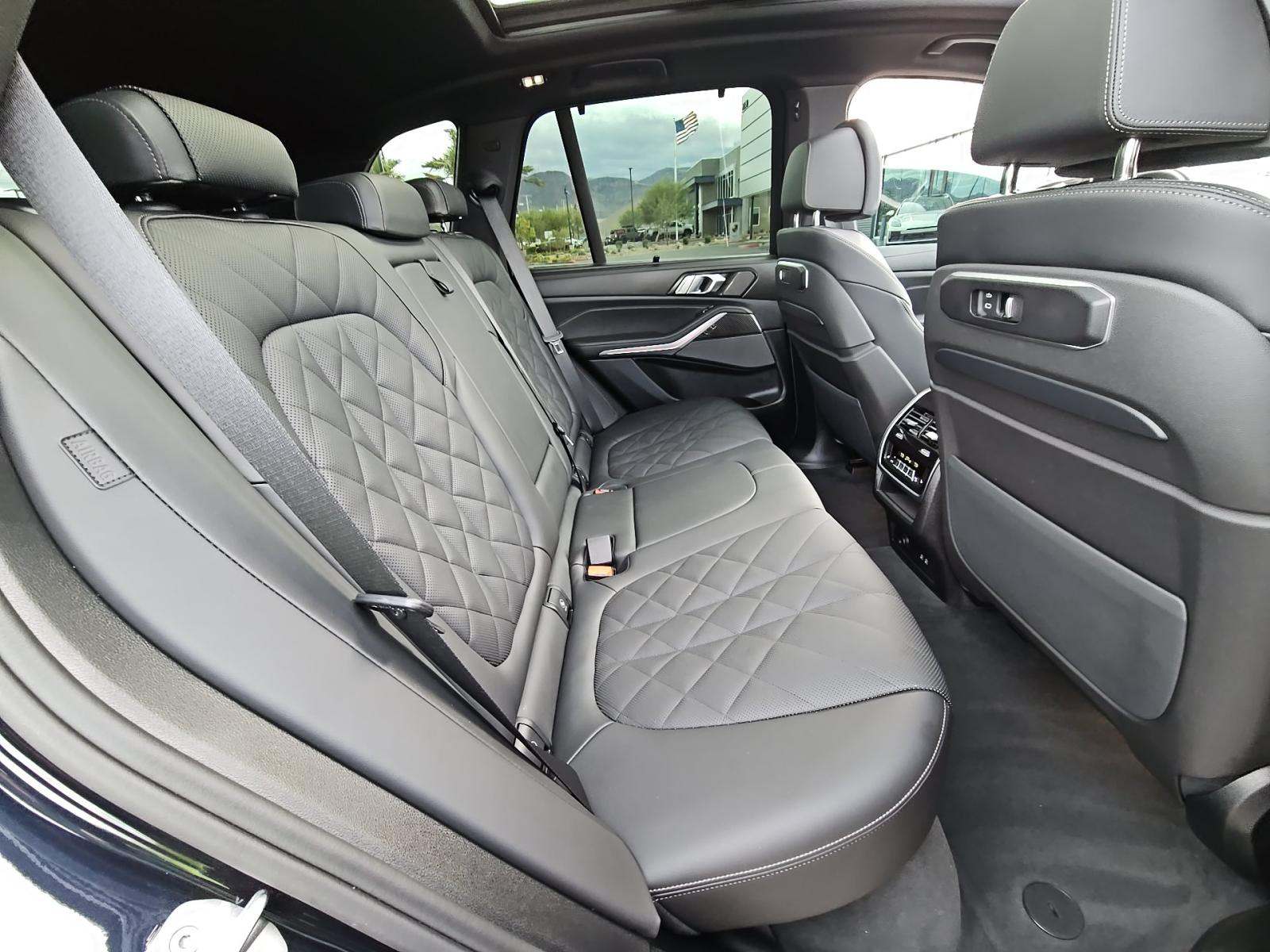 2025 BMW X5 M60i xDrive AWD