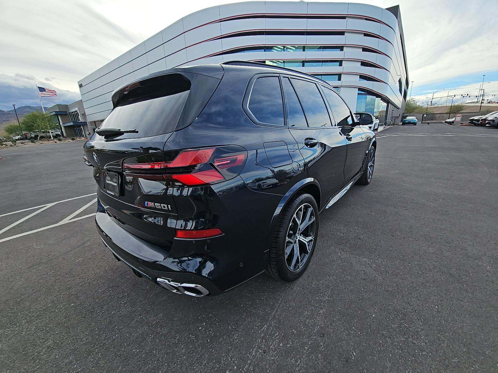 2025 BMW X5 M60i xDrive AWD
