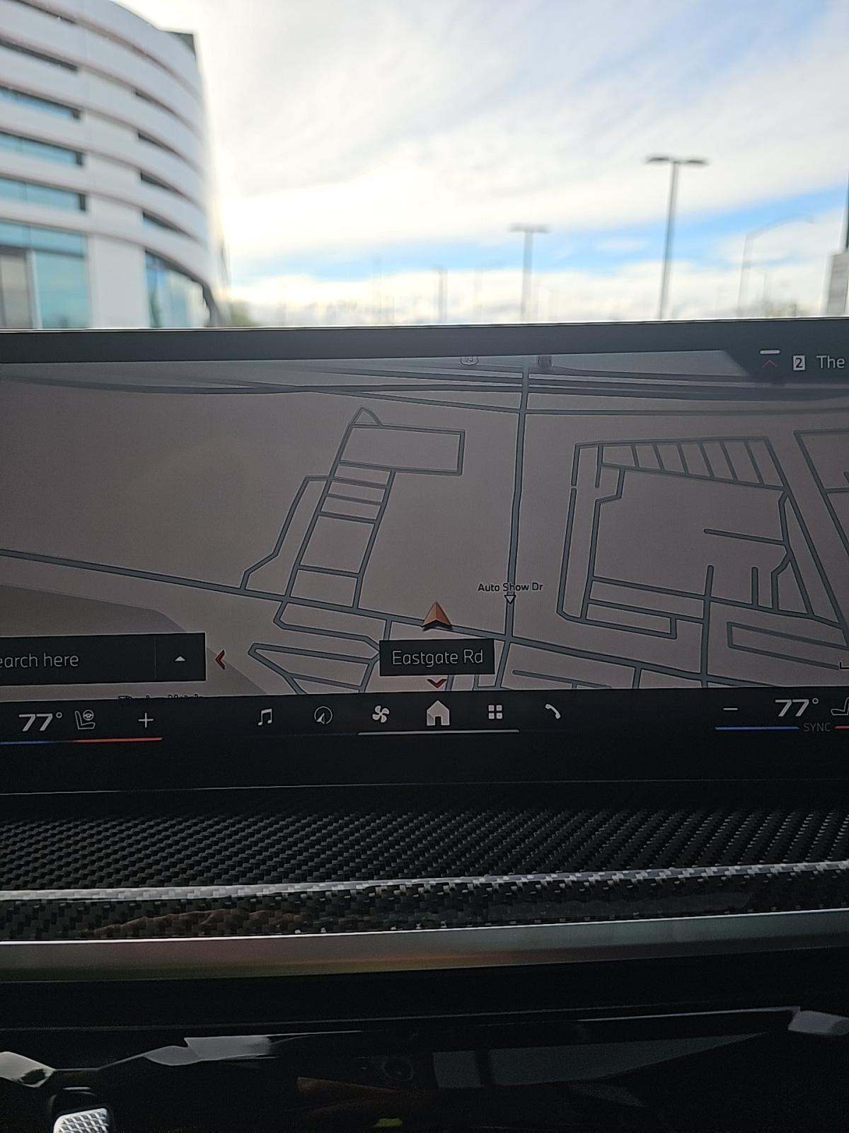 2025 BMW X5 M60i xDrive AWD