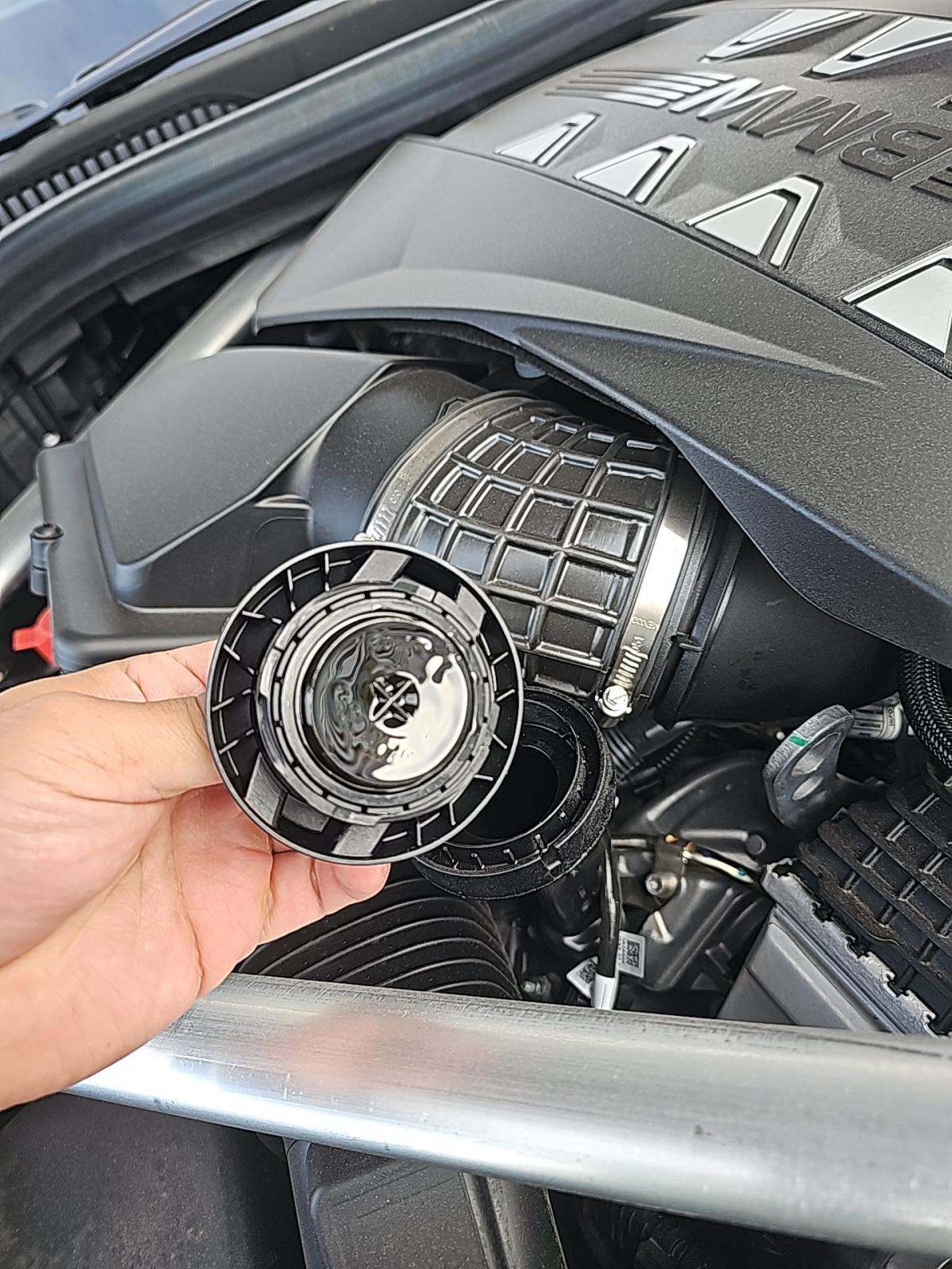 2025 BMW X5 M60i xDrive AWD