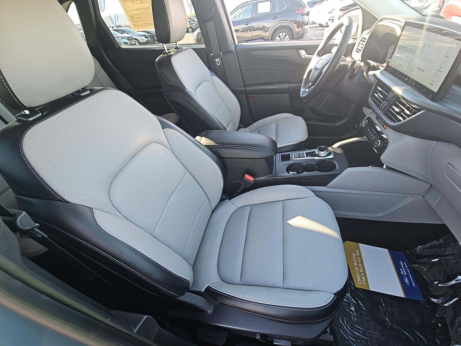 2024 Ford Escape Hybrid Platinum AWD