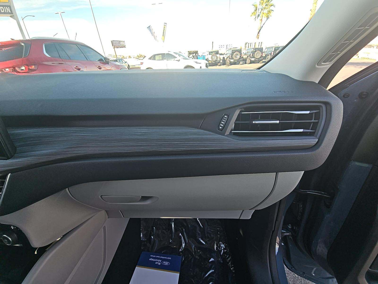 2024 Ford Escape Hybrid Platinum AWD