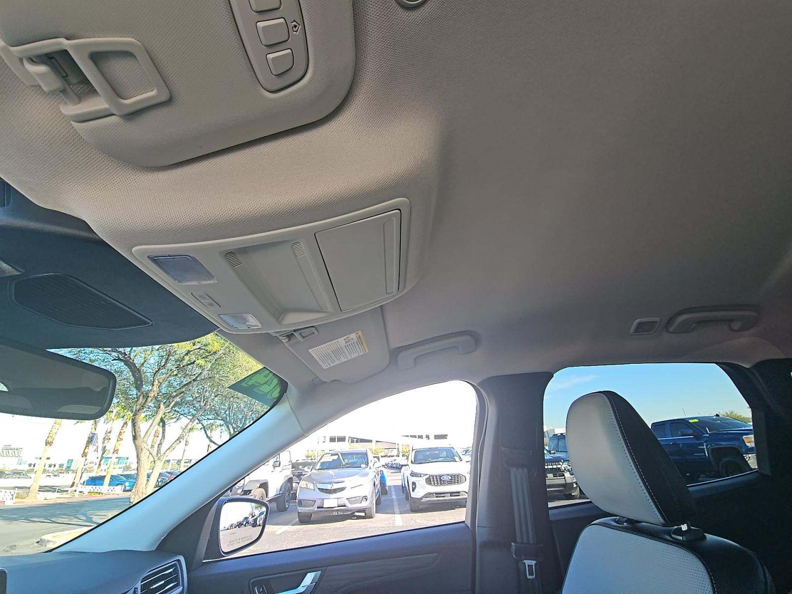 2024 Ford Escape Hybrid Platinum AWD