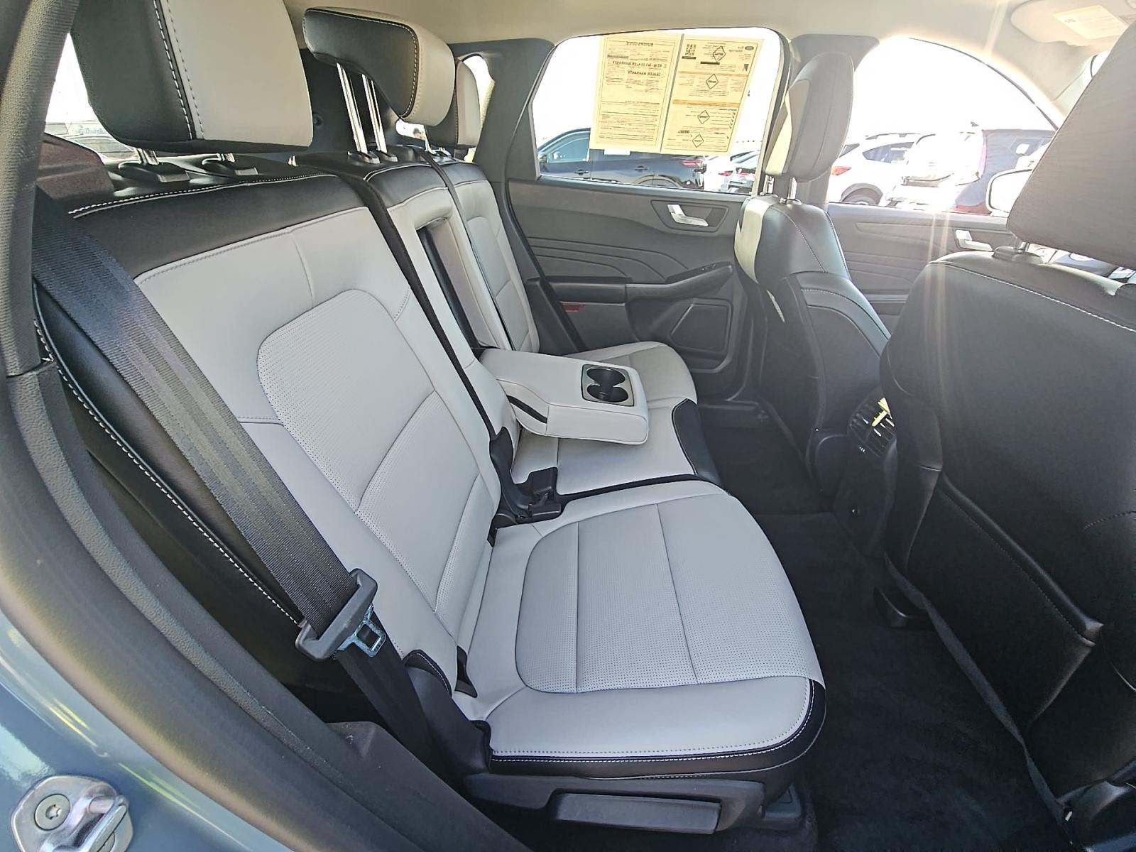 2024 Ford Escape Hybrid Platinum AWD