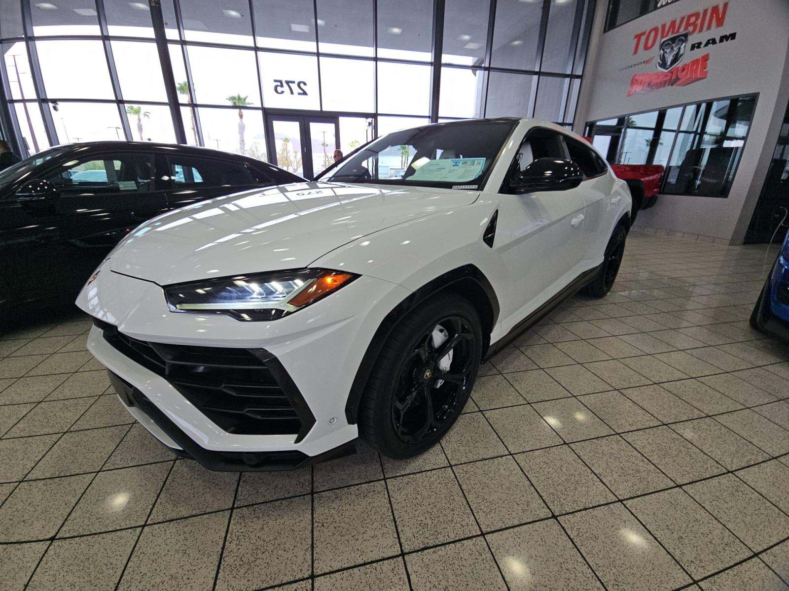 2019 Lamborghini Urus Base AWD