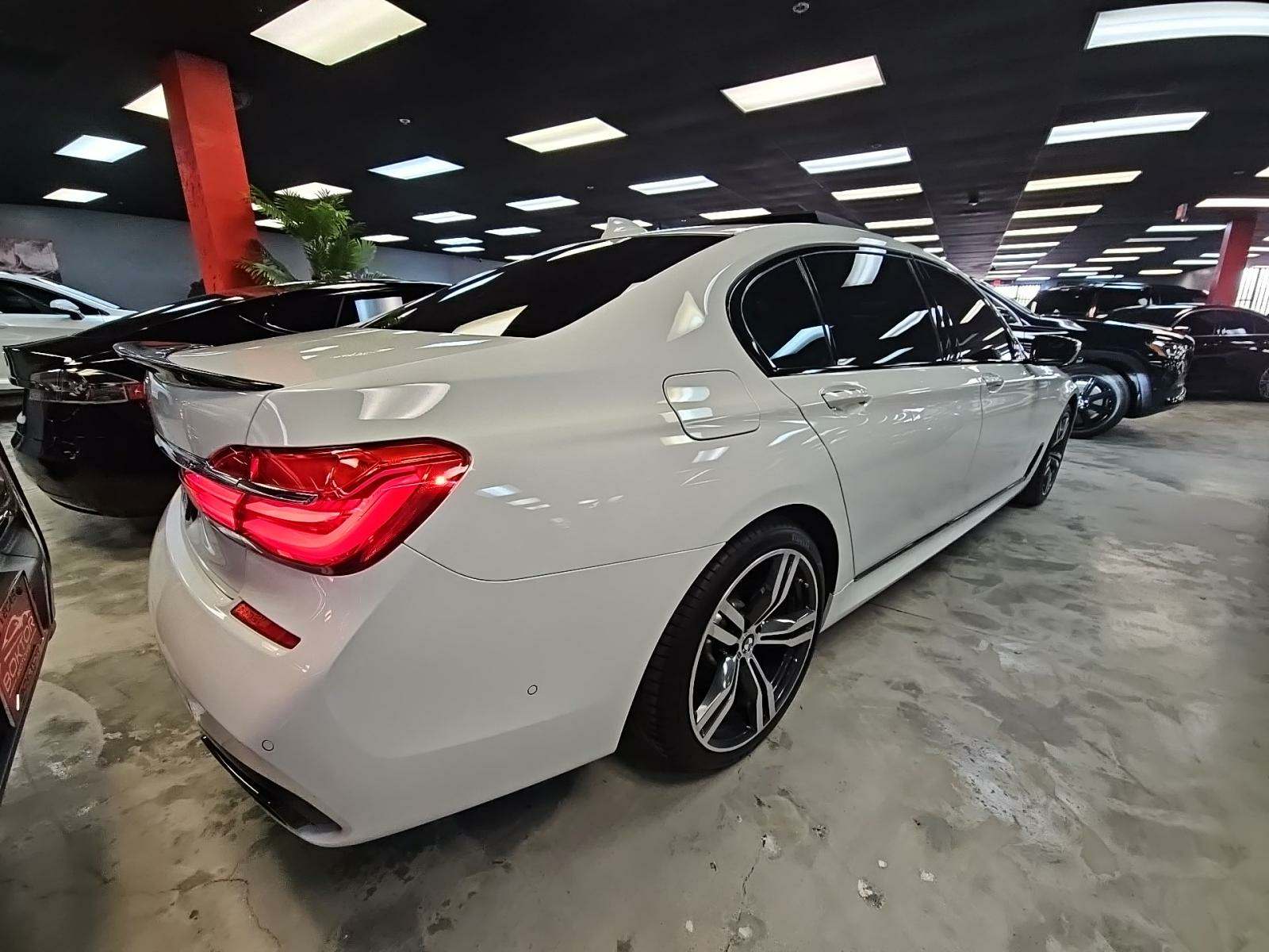 2017 BMW 7 Series 740i RWD