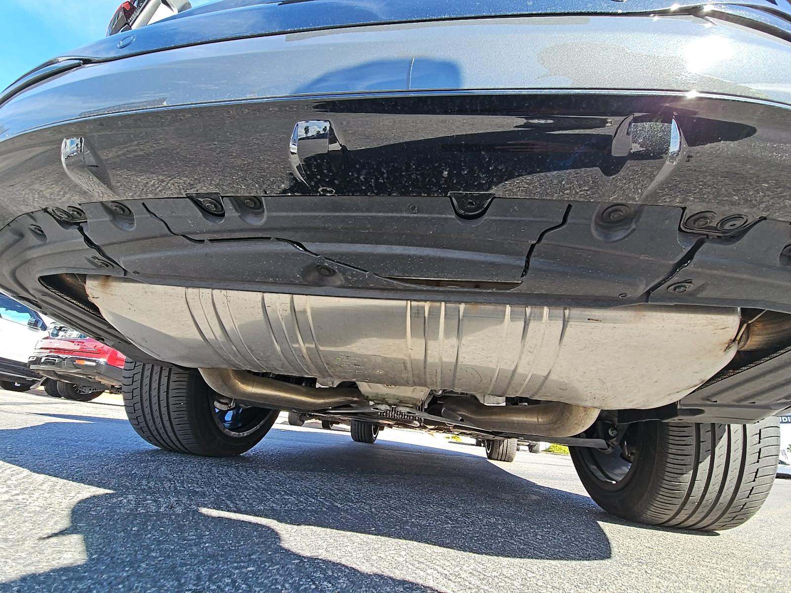 2025 BMW X7 M60i AWD