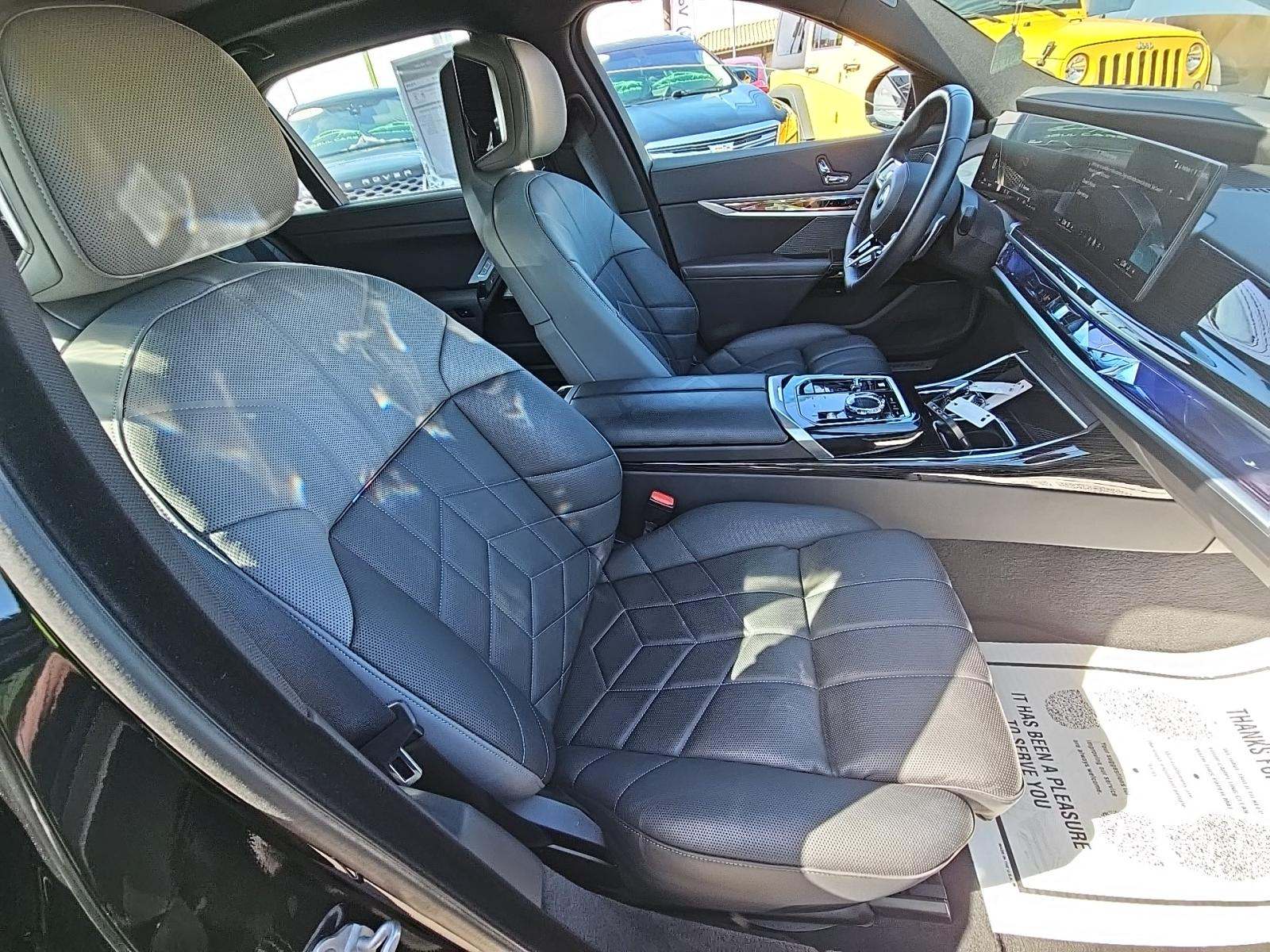 2025 BMW 7 Series 740i xDrive AWD