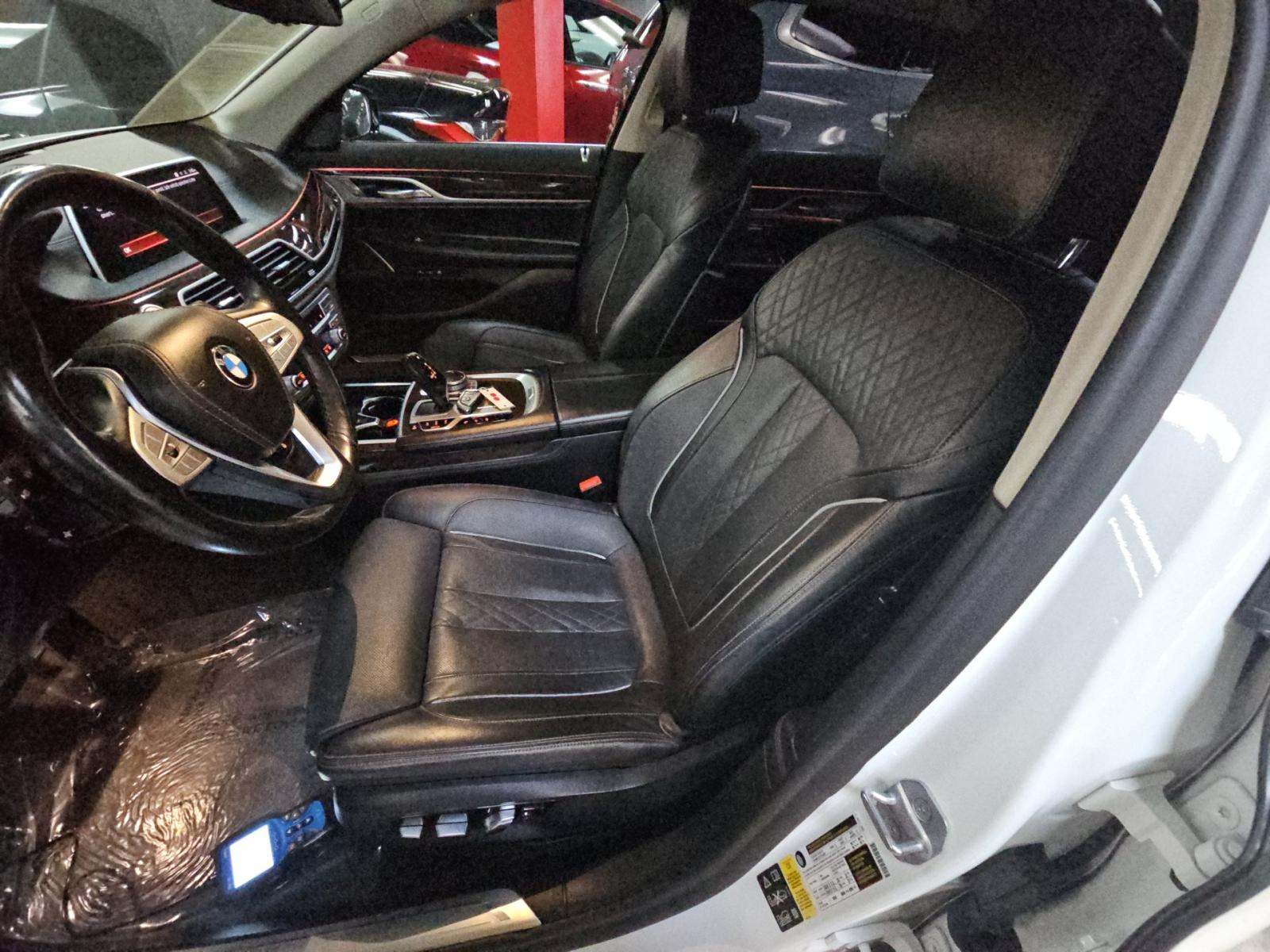 2021 BMW 7 Series 750i xDrive AWD