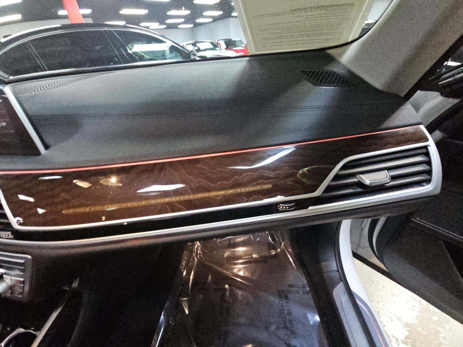 2021 BMW 7 Series 750i xDrive AWD