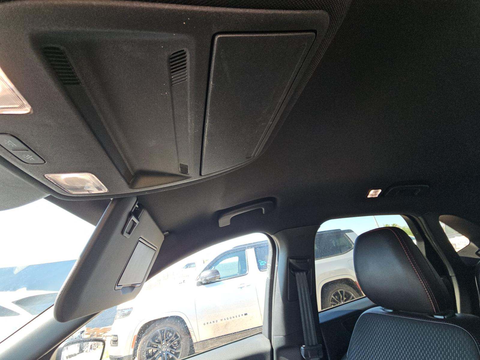 2025 Ford Escape ST-Line FWD