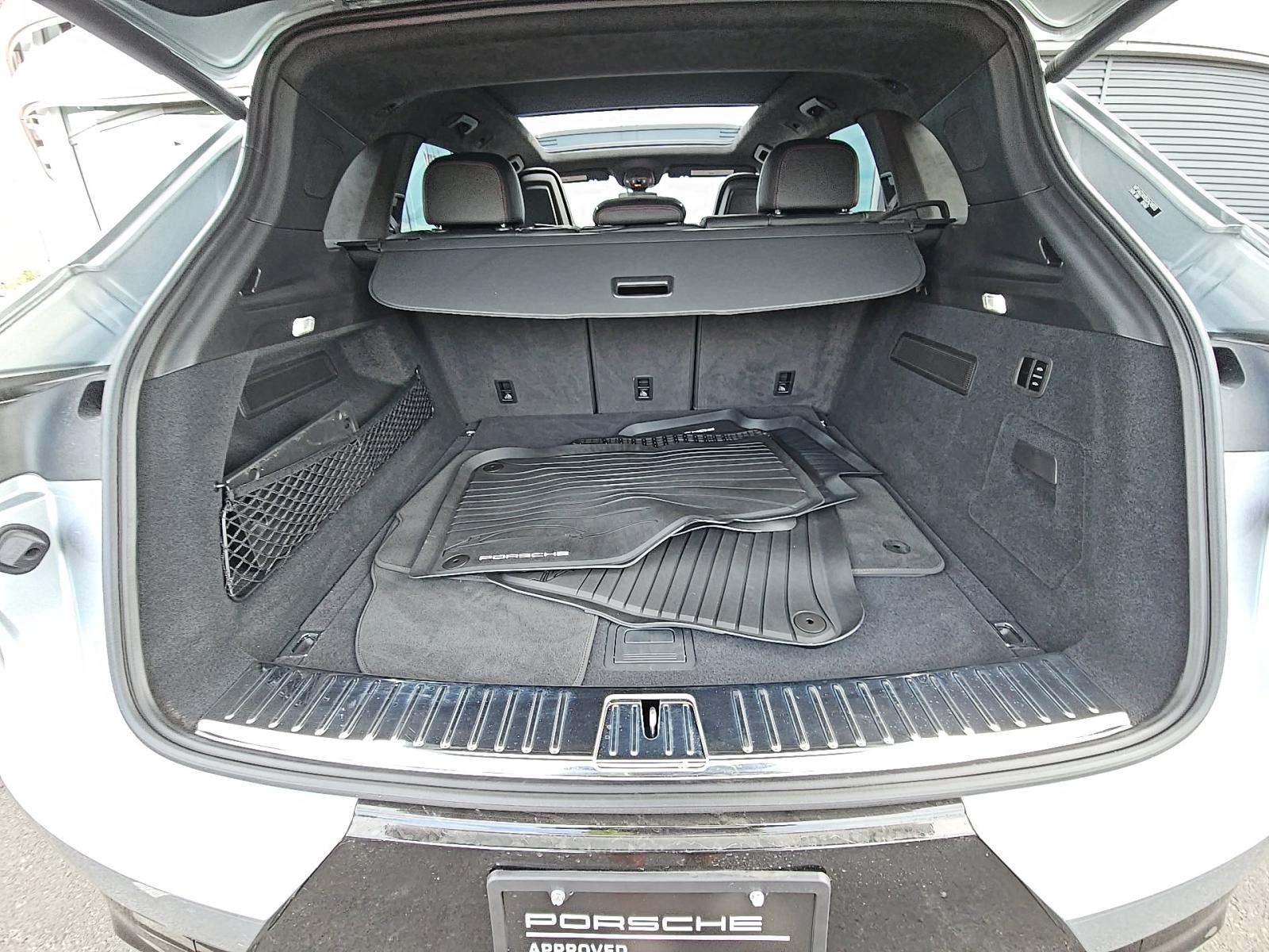 2025 Porsche Cayenne GTS AWD