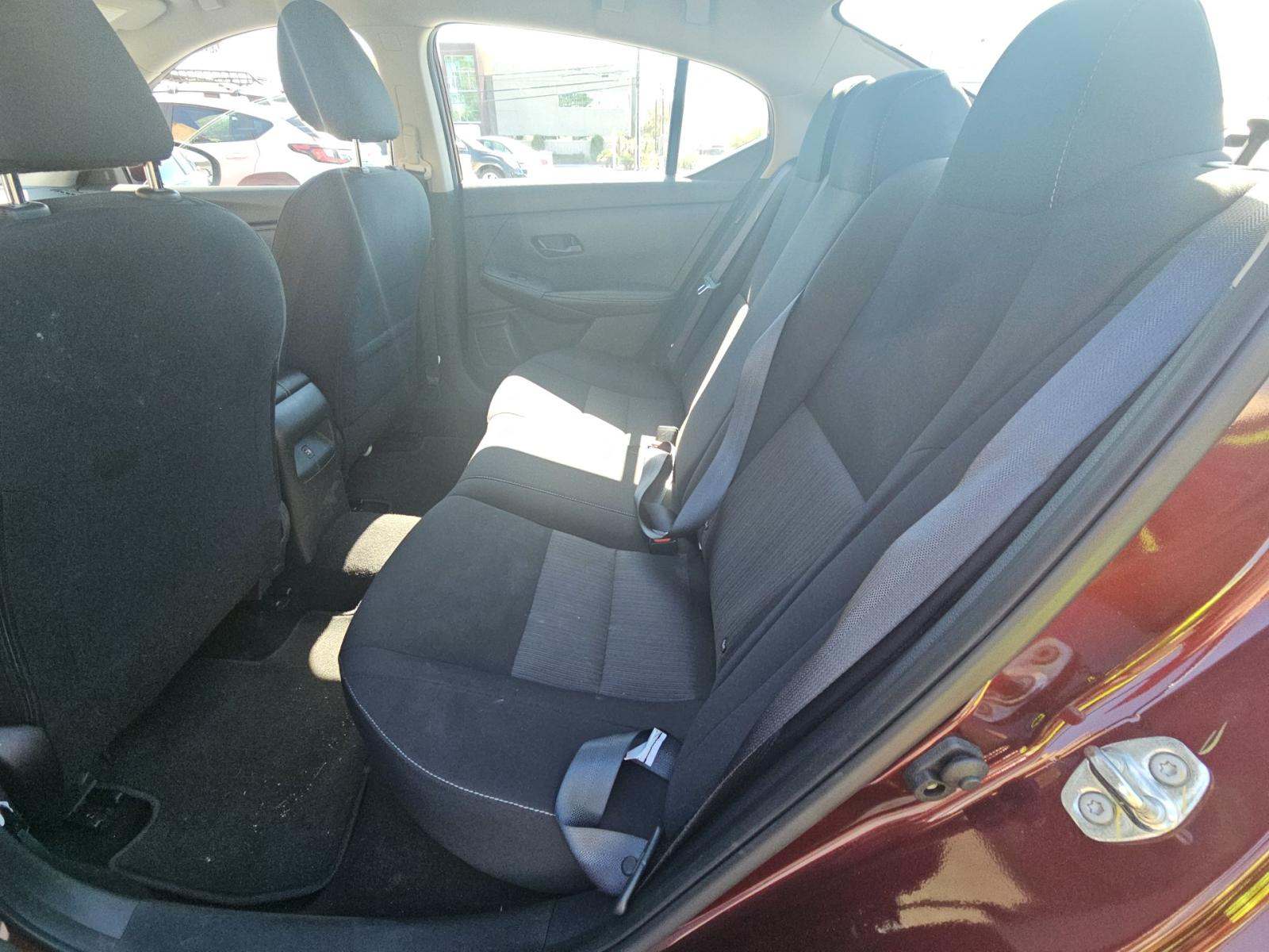 NISSAN SENTRA - 9