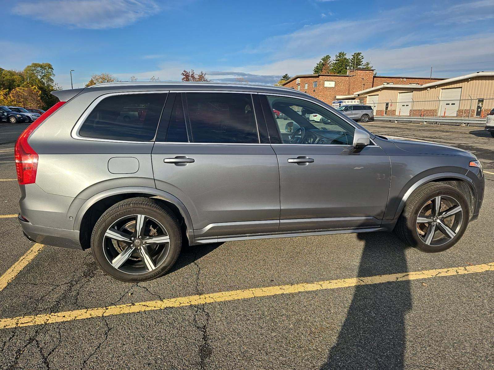 2019 Volvo XC90 T6 R-Design AWD
