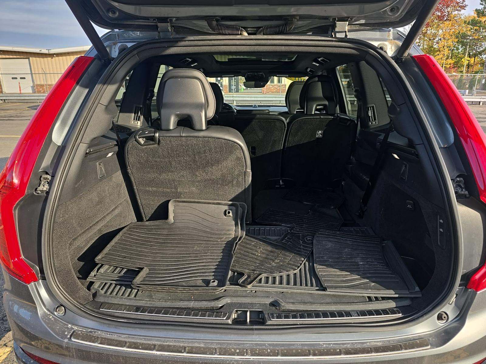 2019 Volvo XC90 T6 R-Design AWD