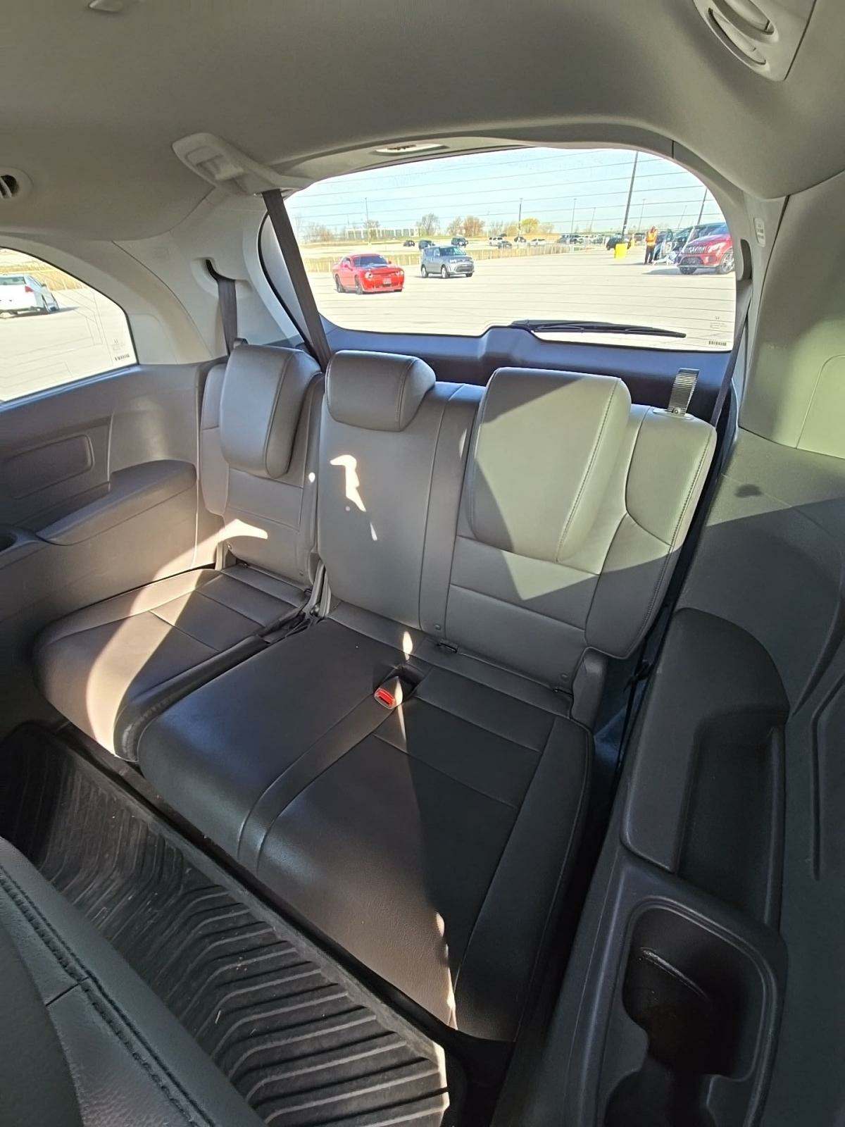 2015 Honda Odyssey EX-L FWD