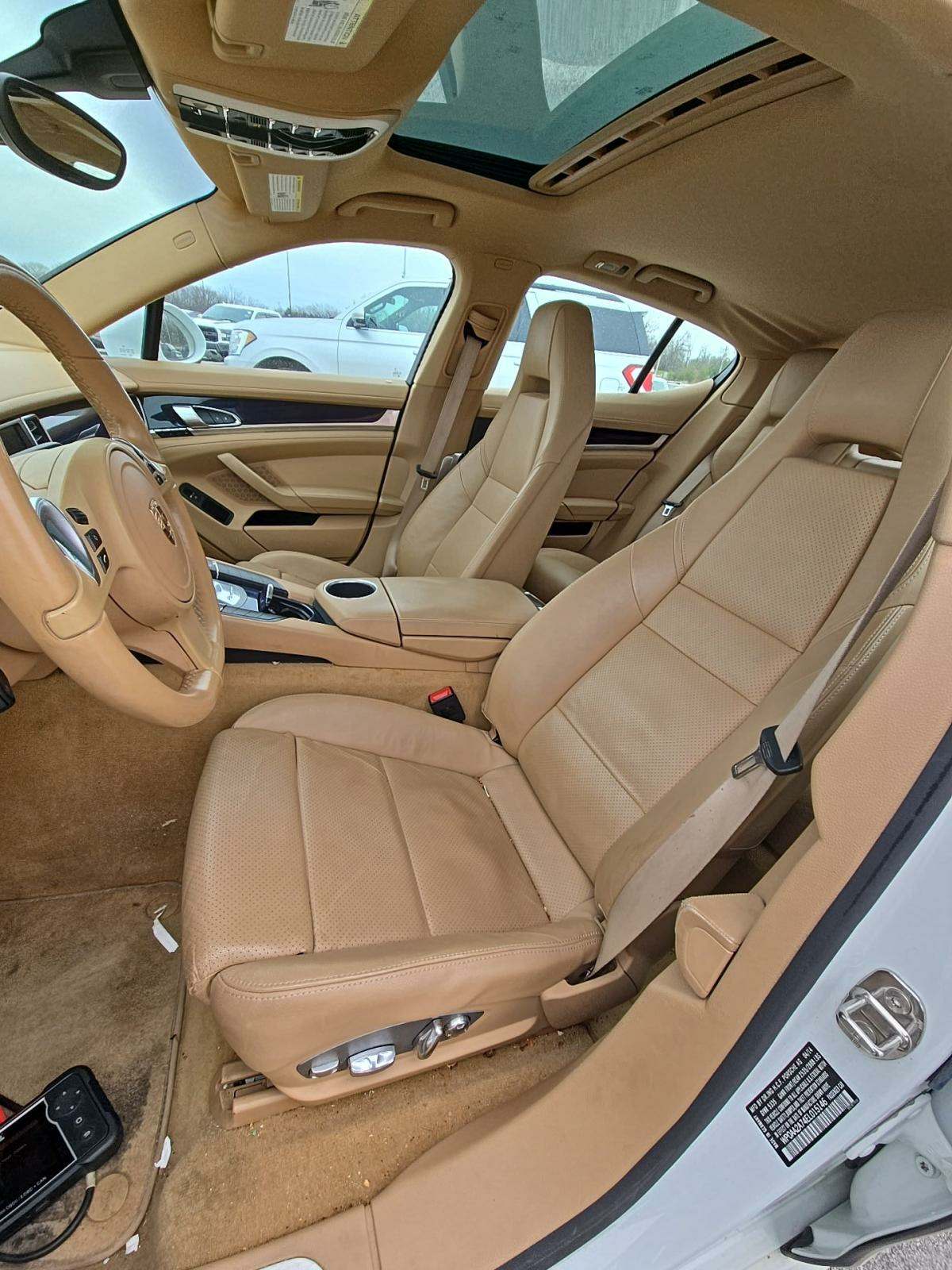 2014 Porsche Panamera 4 AWD