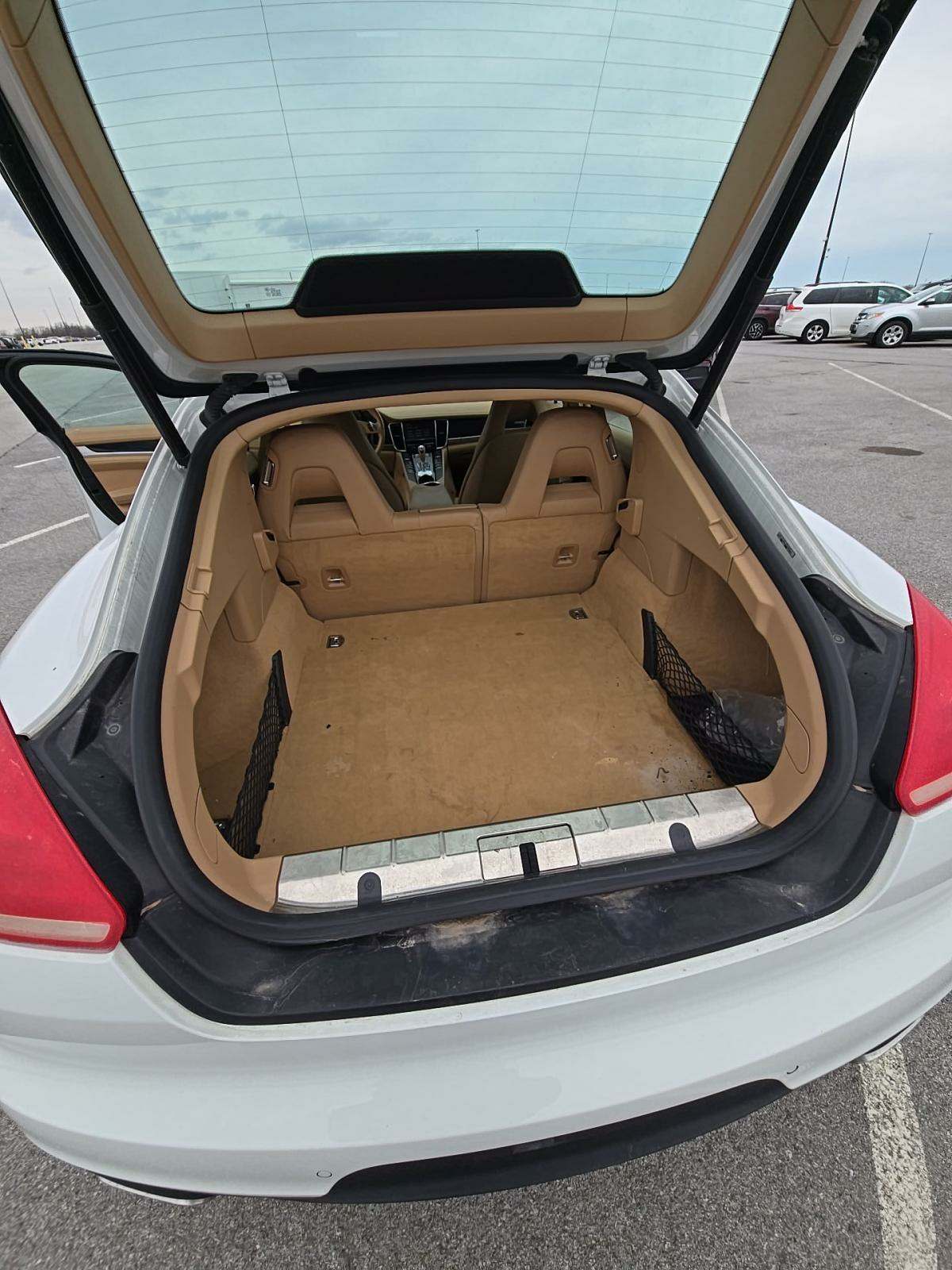 2014 Porsche Panamera 4 AWD