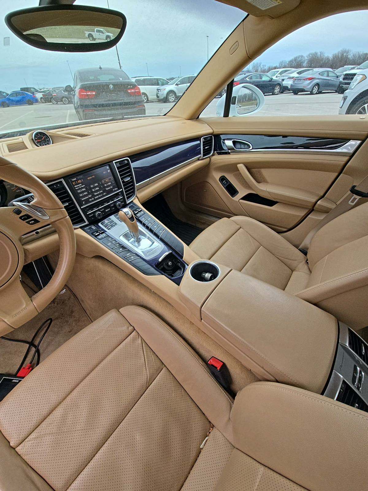 2014 Porsche Panamera 4 AWD