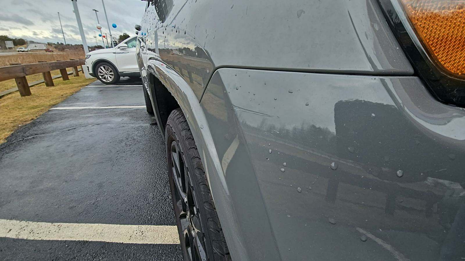 2020 Jeep Grand Cherokee Laredo Altitude Edition AWD