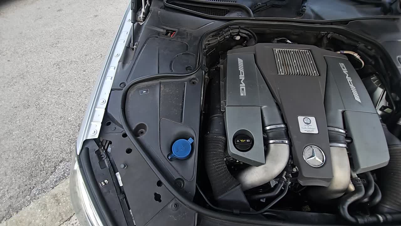 Mercedes-Benz S 63 AMG 4MATIC снимка Mercedes-Benz S 63 AMG 4MATIC