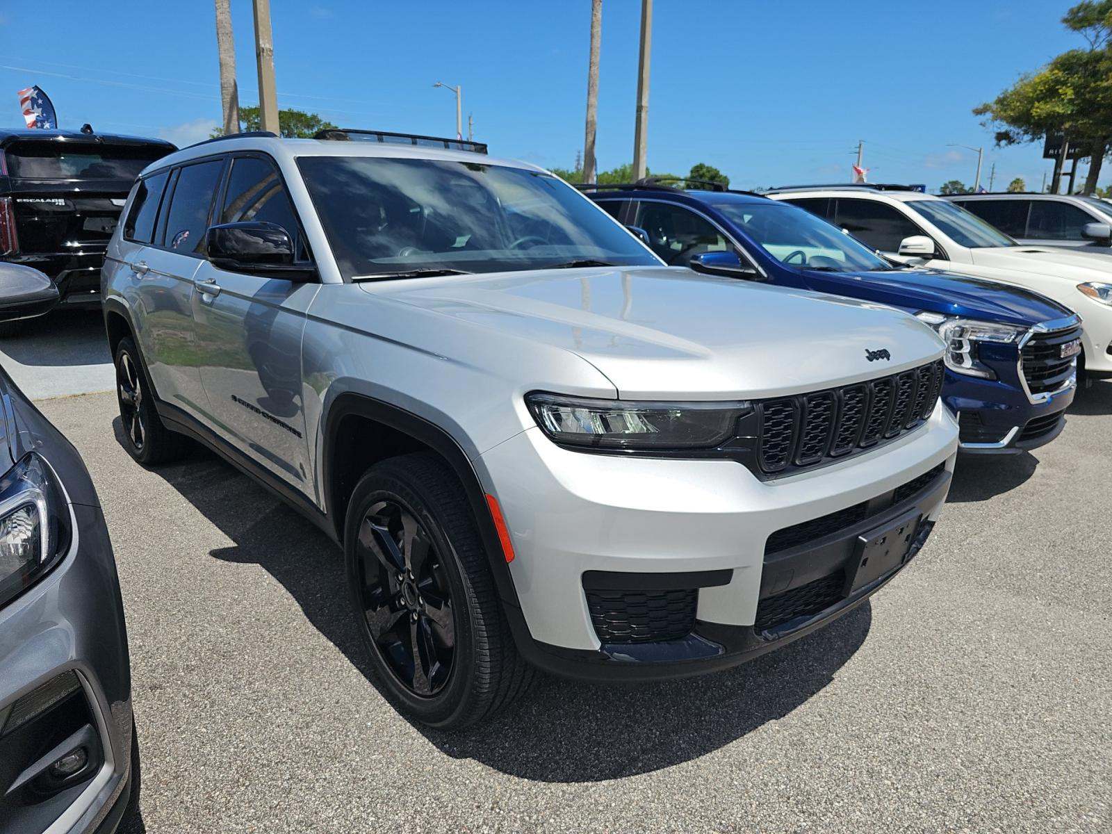 2023 Jeep Grand Cherokee L Altitude AWD