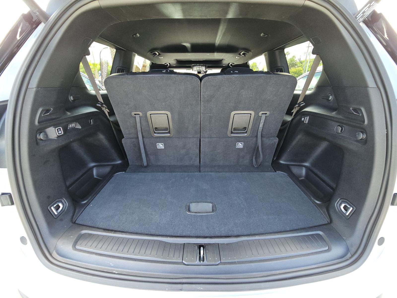 2023 Jeep Grand Cherokee L Altitude AWD