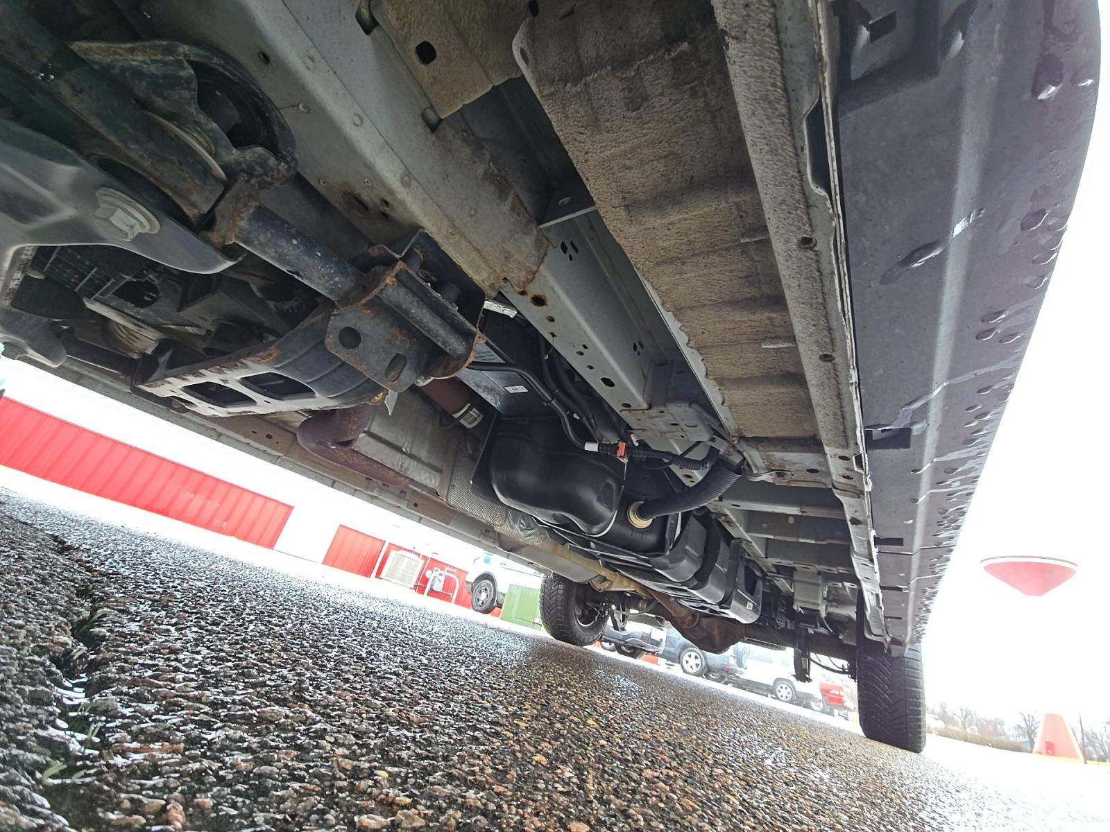 FORD TRANSIT 150 - 3