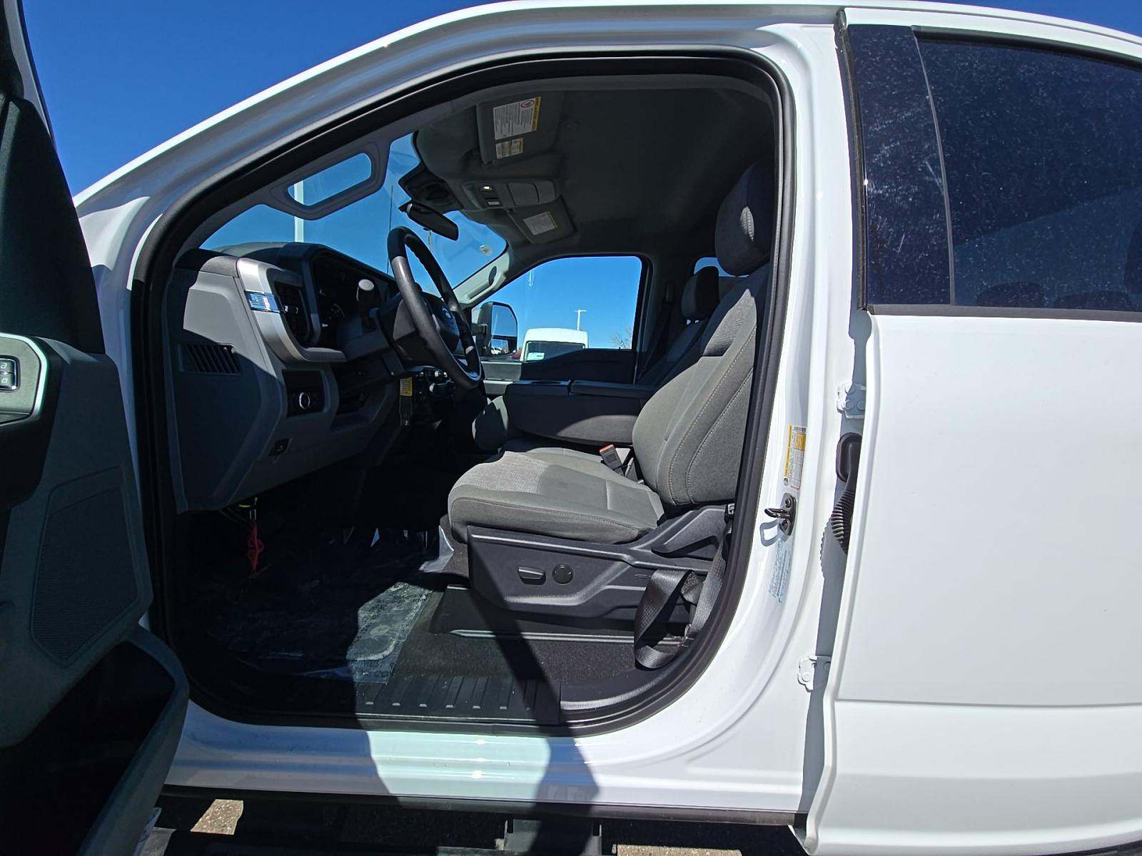 FORD F-250 - 2