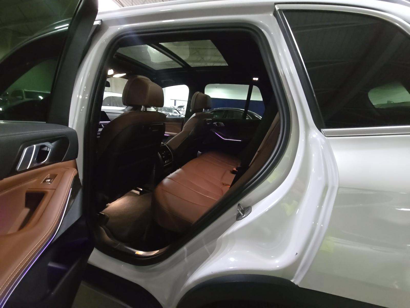 2022 BMW X5 xDrive40i AWD